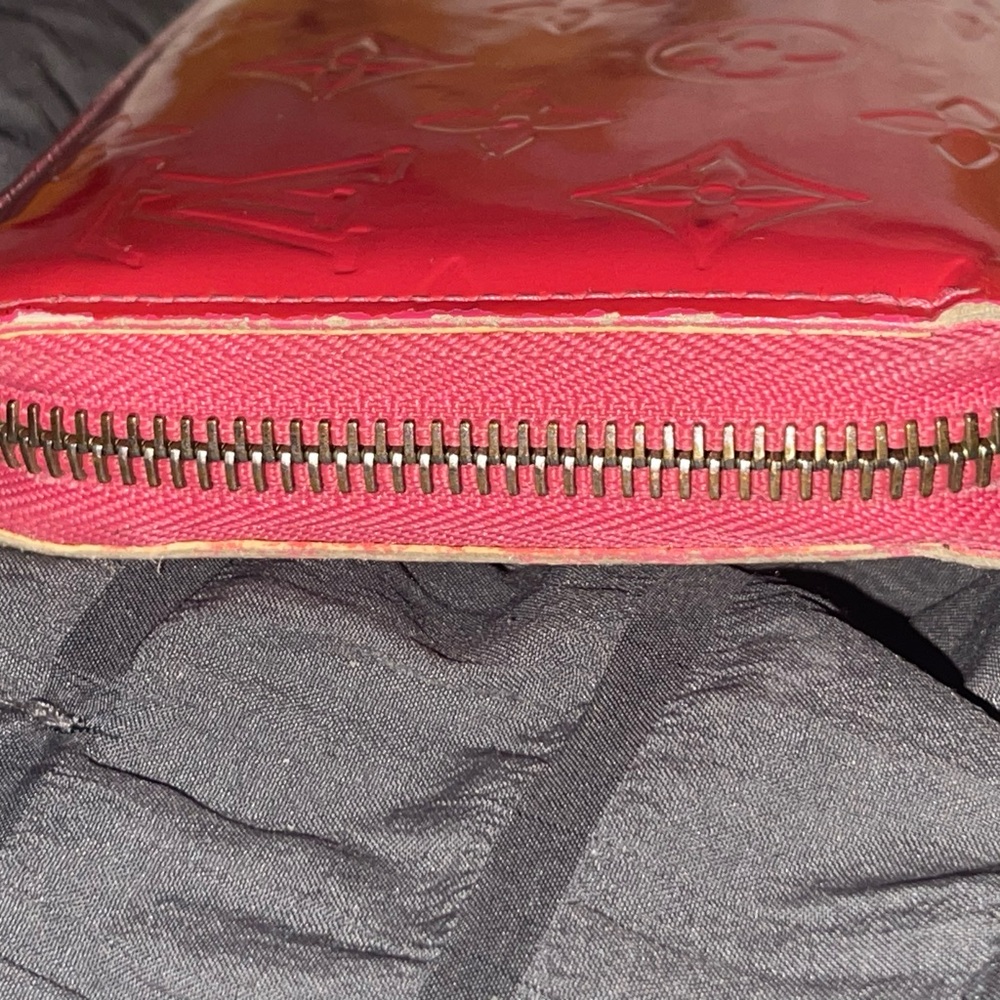 Louis Vuitton Cherry Red Vernis Embossed Wallet vintage - Picture 15 of 16
